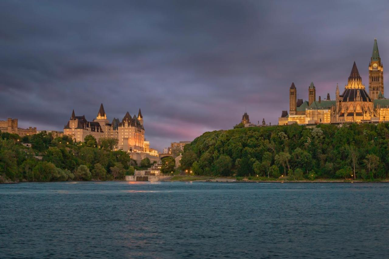 Fairmont Chateau Laurier Gold Experience Отава Екстериор снимка